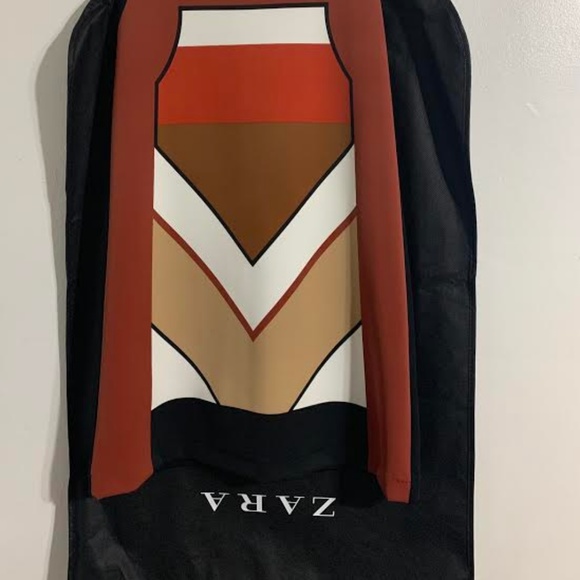 Dress - Picture 3 of 5